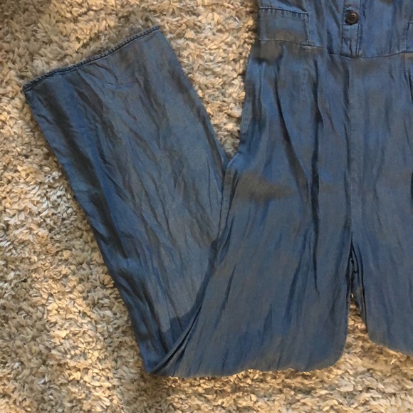 Wide Leg Jumpsuit - Picture 4 of 5